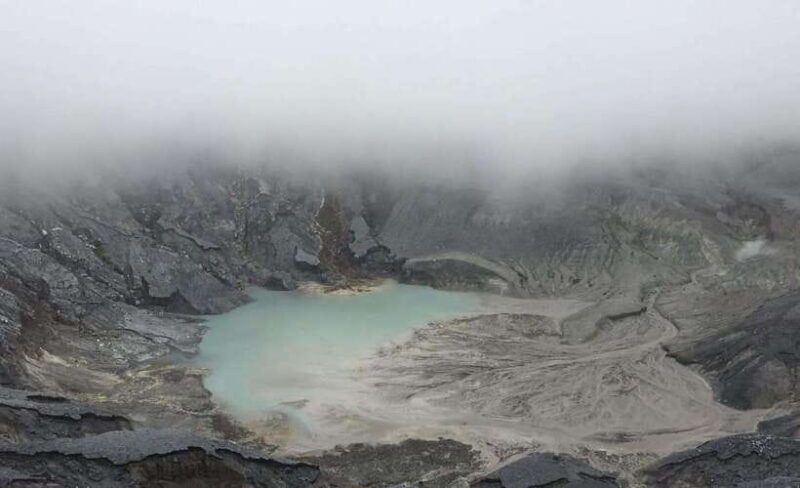jakarta-volcano-tour-maribaya-waterfall-best-coffee