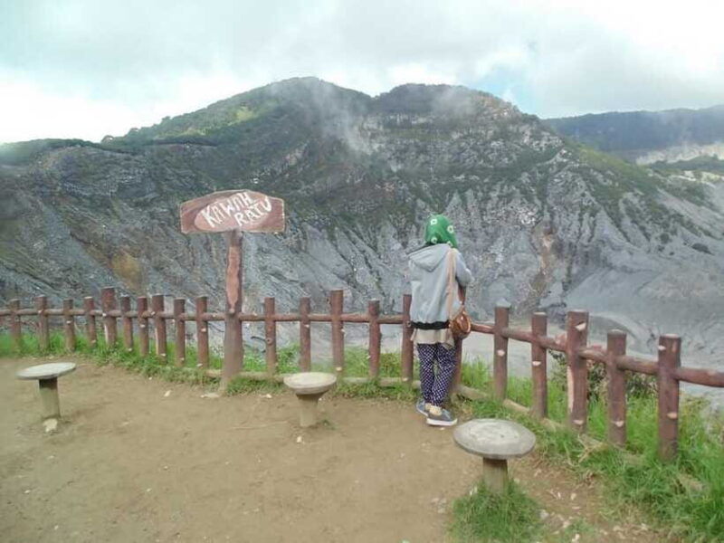 jakarta-volcano-tour-maribaya-waterfall-best-coffee
