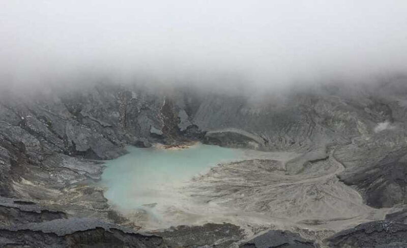 jakarta-volcano-tour-maribaya-waterfall-best-coffee