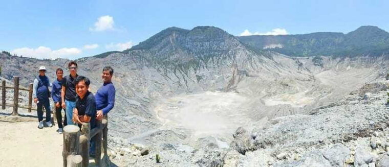 jakarta-volcano-tour-maribaya-waterfall-best-coffee