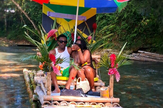 jamaica-bamboo-rafting-experience-with-lime-stone-massage