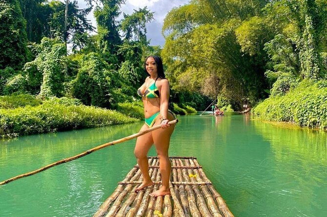 jamaicas-1-bamboo-rafting-experience-in-montego-bay-massage