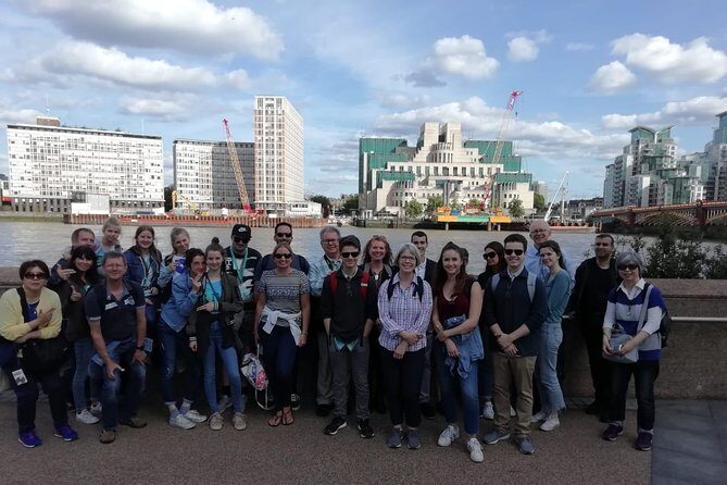 James Bond Coach Tour of London - Who Will Love This Tour?