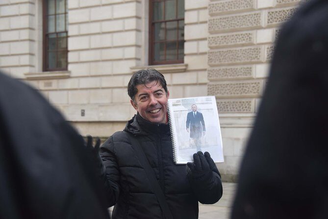 James Bond Film Location Walking Tour in London - The Sum Up