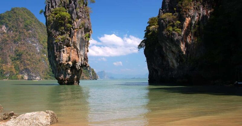 james-bond-hong-islands-full-day-trip-by-speedboat