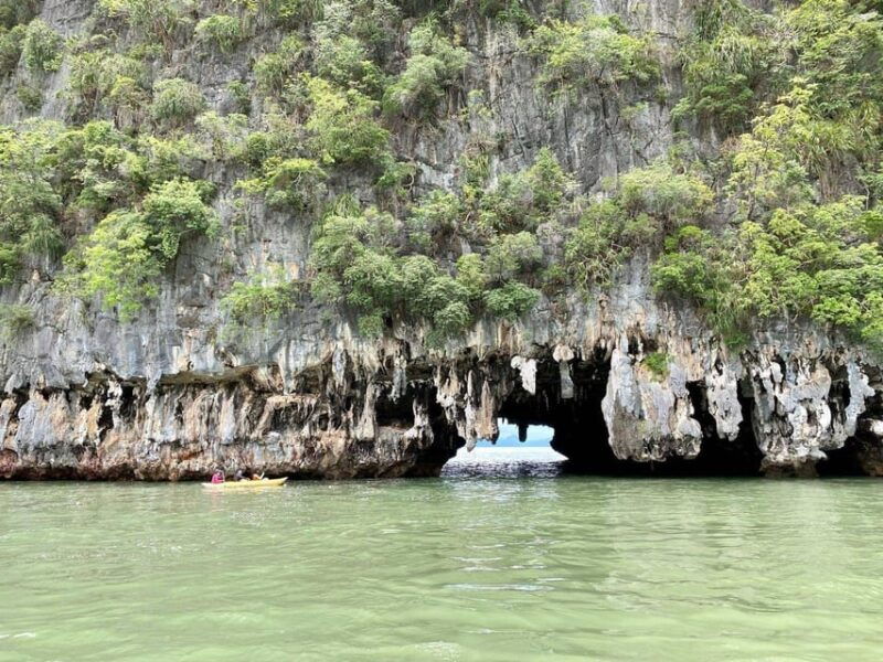 james-bond-island-and-canoe-route-among-mangroves