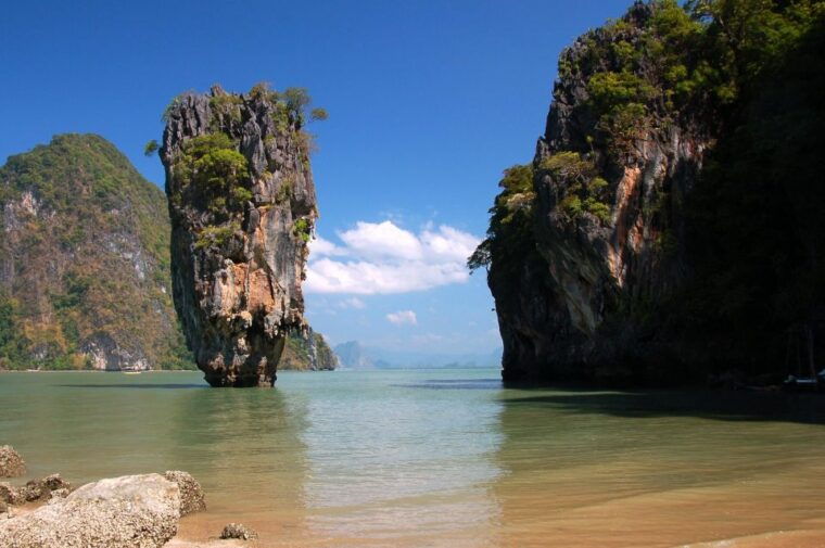 james-bond-islands-private-full-day-by-luxury-speedboat