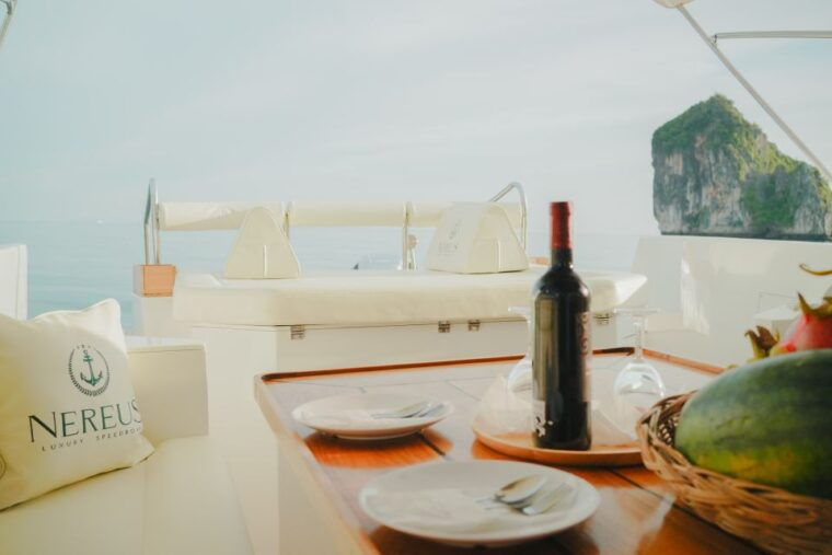 james-bond-islands-private-full-day-by-luxury-speedboat