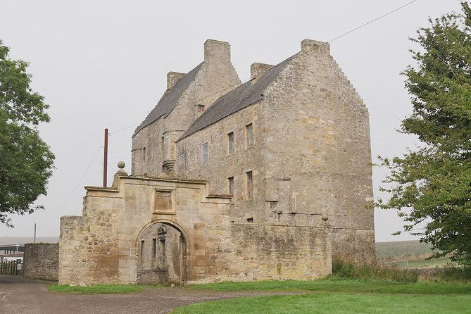 jamie-fraser-outlander-tour-to-lallybroch-tours-edinburgh