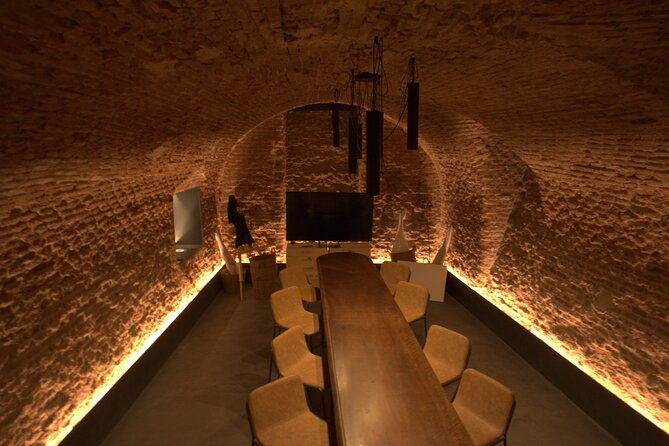 jamon-iberico-fine-meats-gourmet-tasting-with-wine-in-madrid