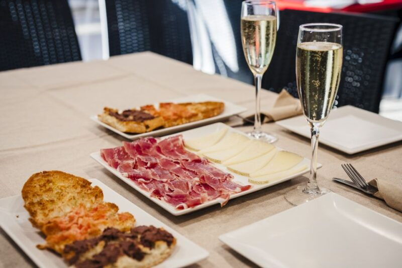 jamon-tapas-tasting-experience-near-sagrada-familia