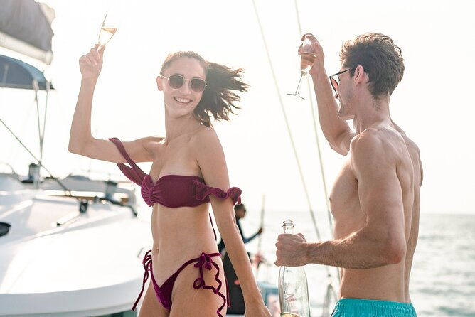 jamwest-beach-negril-family-catamaran-cruise-pick-up-from-lucea