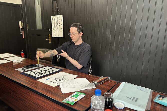 Japanese Calligraphy Class in Yokohama with Tea and Sweets - The Itinerary: What to Expect