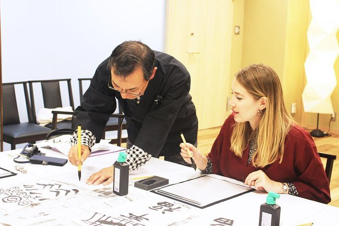 japanese-calligraphy-experience