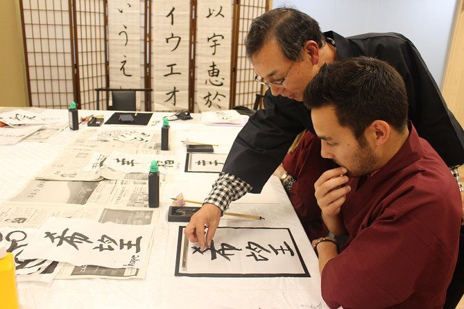 japanese-calligraphy-experience