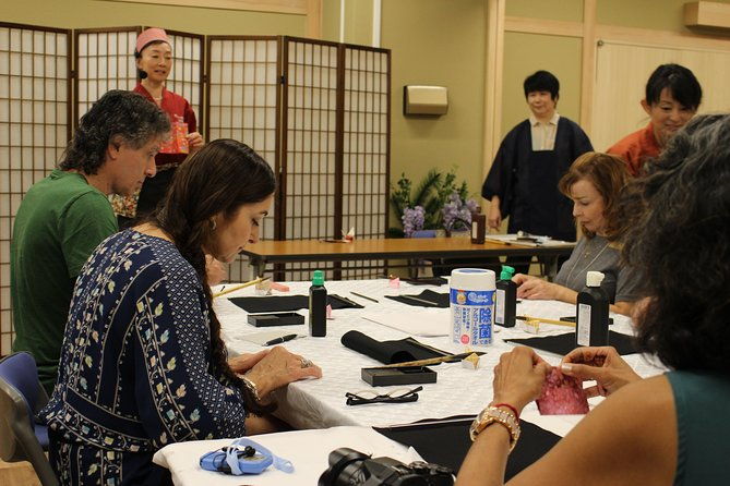 japanese-calligraphy-experience