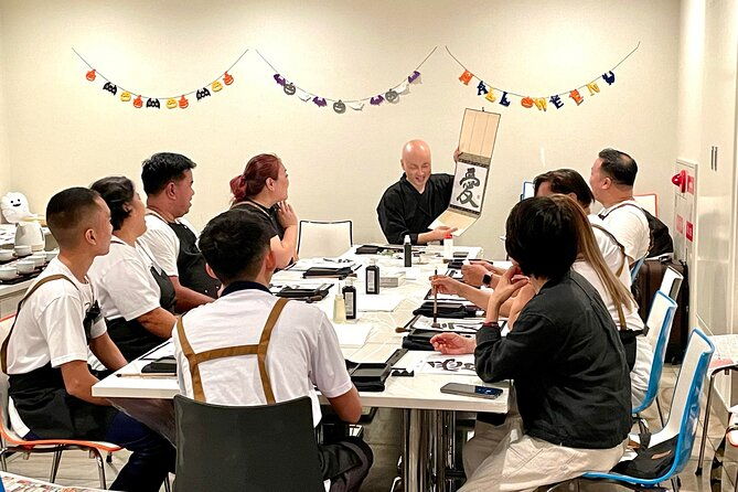 japanese-calligraphy-experience-in-osaka