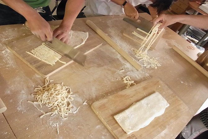 japanese-cooking-and-udon-making-class-in-tokyo-with-masako