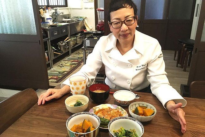 japanese-cooking-class-in-kyoto-with-a-local-midori