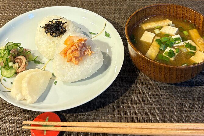 Japanese Cooking Class Near Osaka Castle - A Closer Look at the Day