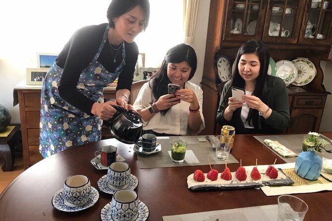 japanese-home-cooking-class-walk-in-todoroki-temple-tokyo