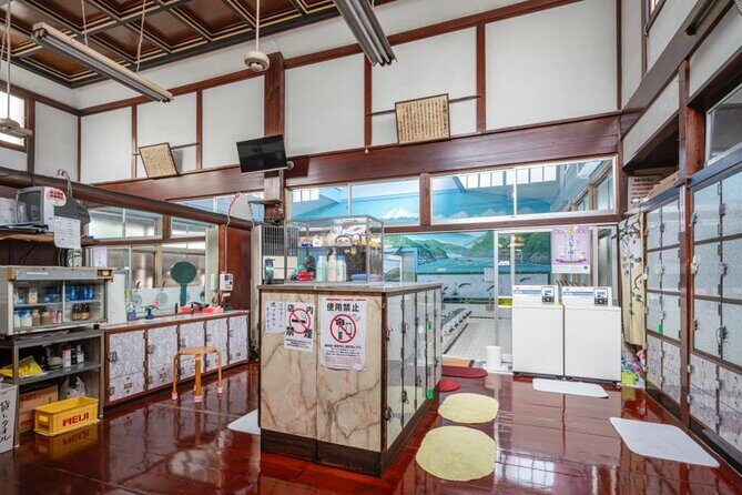 Japanese Local Onsen Culture Experience with Drink in Shinjuku - The Sum Up
