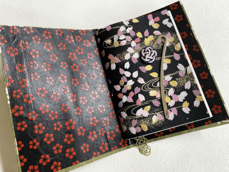 japanese-paper-notebook-and-mizuhiki-belt-bookmark-workshop