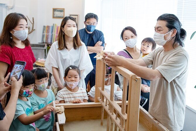 japanese-paper-washi-making-experience-in-asakusa