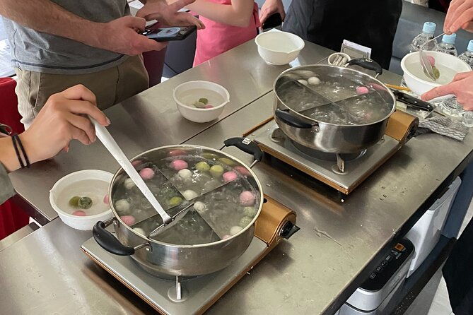 japanese-sweets-mochi-nerikiri-making-at-a-private-studio