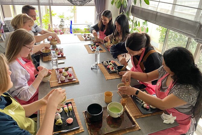 japanese-sweets-mochi-nerikiri-making-at-a-private-studio