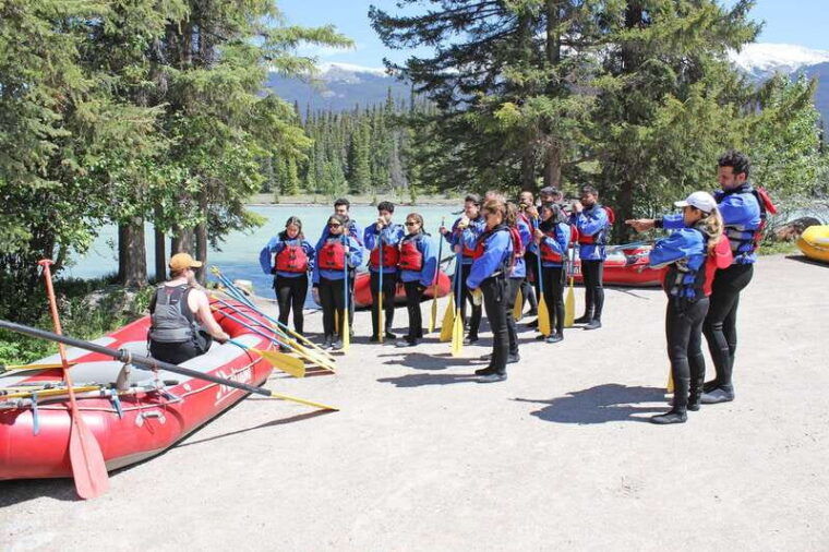 jasper-national-park-family-friendly-rafting-adventure
