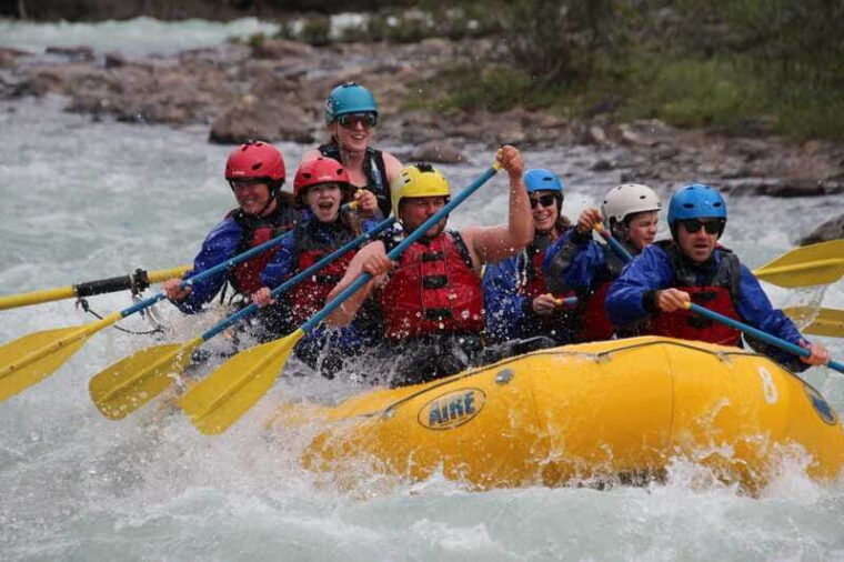 jasper-national-park-sunwapta-river-white-water-rafting