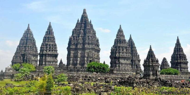 javas-highlight-guided-tour-from-jakarta-or-bali