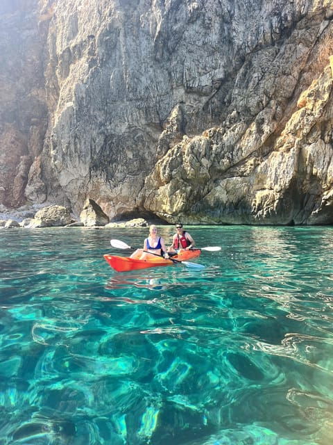 javea-cala-portixol-kayak-tour-with-snorkel-cliff-jumping