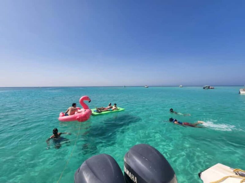 Jeddah: Bayadah Island Boat Trip with Snorkeling Option - Key Points