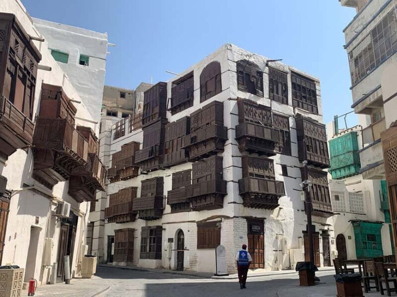Jeddah: Old Town Historical Highlights Tour - Key Points