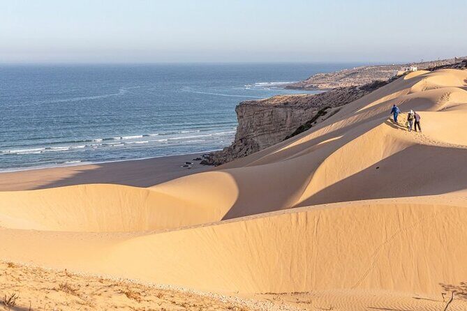 Jeep 4x4 Safari Desert Dunes & Atlantic Ocean with Berber Lunch - Key Points