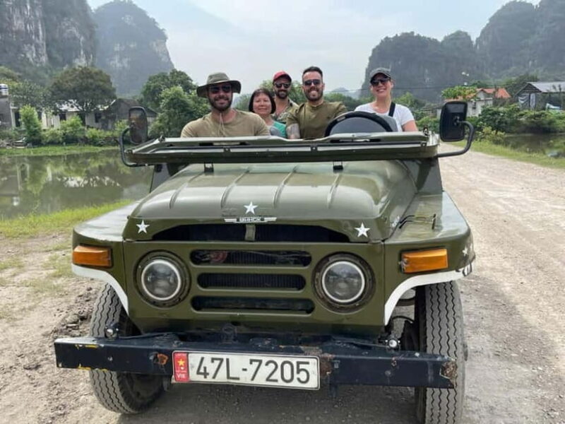 Jeep & Guide Tour: Bai Dinh, Hoa Lu, Trang An Boat, Mua Cave - Key Points