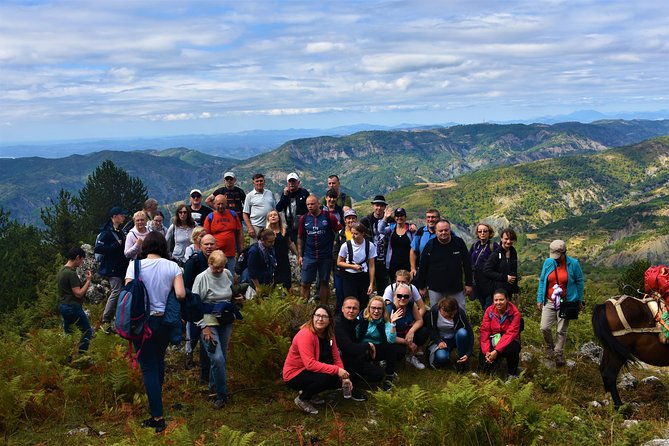jeep-safari-berat-hiking-caravan-mule-in-tomori-holy-mount