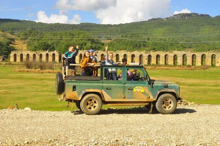 jeep-safari-lunch-boat-canyon-waterfall-foamwater-party