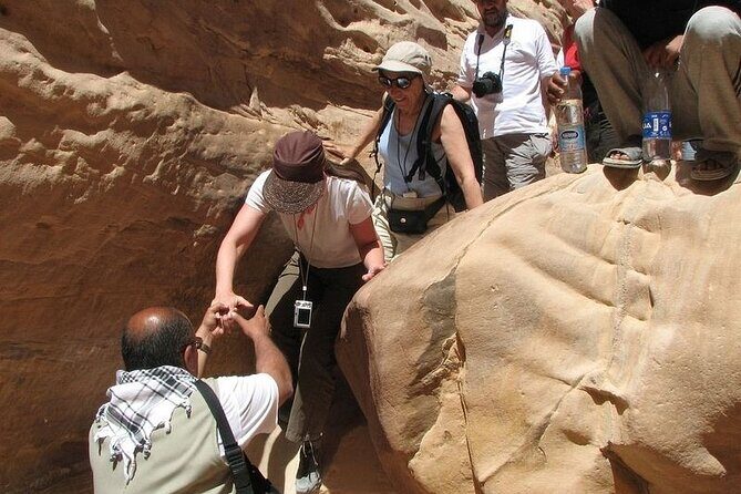 Jeep Safari Salama Colored Canyon from Sharm El-Sheikh - Key Points
