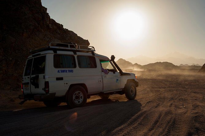 Jeep Super Safari Excursion Sunset, Camel Ride, Bedouin Dinner - Marsa Alam - Bedouin Dinner and Evening Show: Entertainment and Relaxation