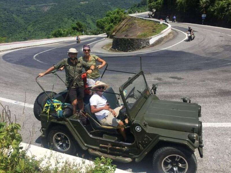 jeep-tour-hoi-an-to-hue-and-admire-the-hai-van-pass-2