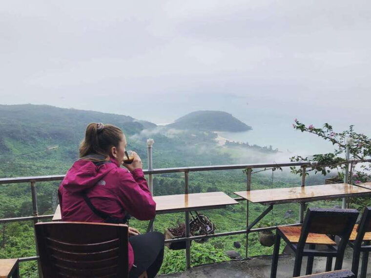 jeep-tour-hoi-an-to-hue-and-admire-the-hai-van-pass-2