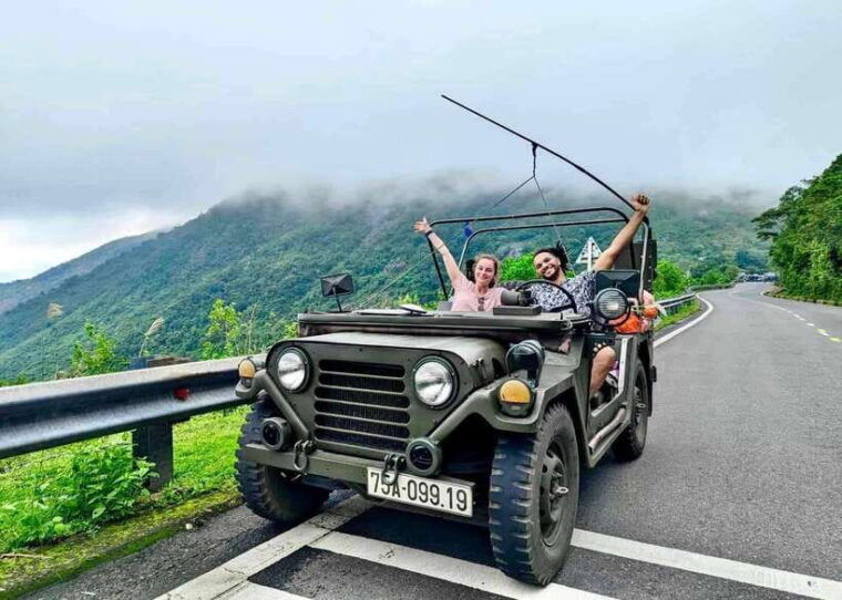 jeep-tour-hoi-an-to-hue-and-admire-the-hai-van-pass