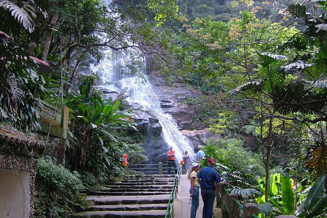 jeep-tour-to-tijuca-forest-in-rio-de-janeiro-with-the-best-team