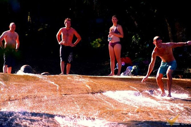 jeep-tour-to-waterfalls-and-stills-by-paraty-tours
