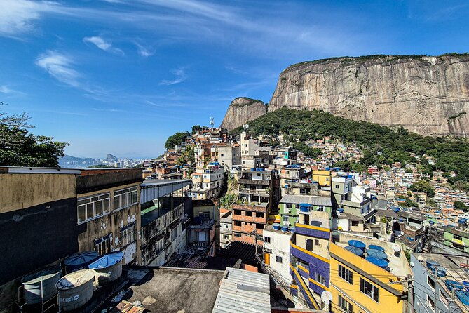 jeepnculture-rocinha-favela-and-tijuca-rainforest-tour