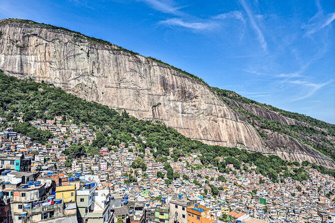 jeepnculture-rocinha-favela-and-tijuca-rainforest-tour