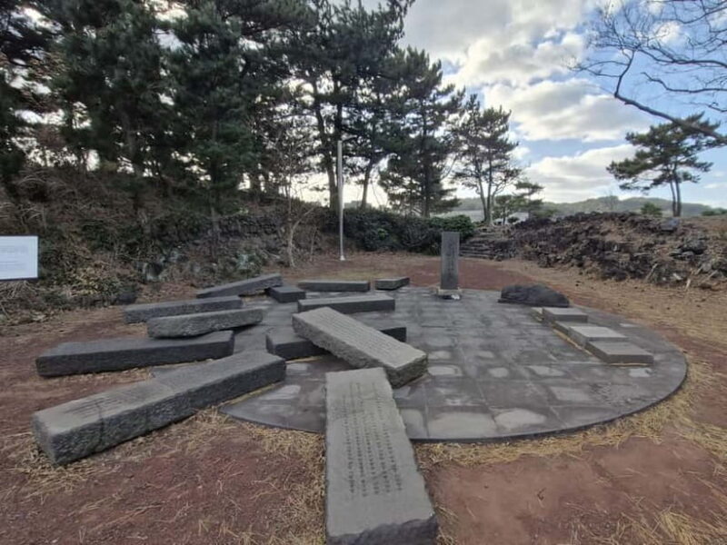 Jeju: 4.3 Incident History & Cultural Tour with a Guide - Key Points